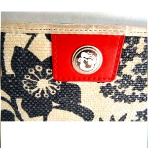 Spartina Daufuskie Island Black Floral Natural Linen Leather Trim Wallet Clutch